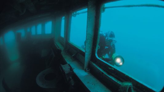 ex HMAS Hobart Dive Site – Rapid Bay gallery image